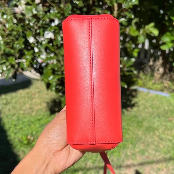 Everlane Mini Bag in Coral - Picture 10 of 11